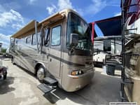 60327 - 39' 2005 Newmar Dutch Star 3810 350hp Caterpillar w/2 Slides Image 1