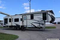 62565 - 42' 2019 Heartland Big Country 3806RKD w/4 Slides Image 1