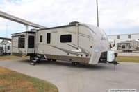 54044 - 39' 2020 Jayco Eagle 334RLOK w/3 Slides Image 1