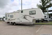 63409 - 36' 2004 Western Recreational Alpenlite AUGUSTA 32RL w/2 Slides & Generator Image 1