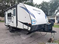 64282 - 21' 2020 Keystone Bullet Crossfire 1800RB Image 1