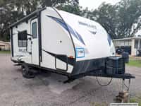 64282 - 21' 2020 Keystone Bullet Crossfire 1800RB Image 1