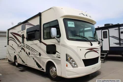 63271 - 29' 2018 Thor Ace 27.2 w/2 Slides Image 1