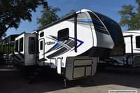 55830 - 39' 2021 Keystone Fuzion 373 w/3 Slides & Generator  - Toy Hauler Image 1