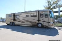 61288 - 43' 2004 Monaco Executive 43PBQ DETROIT 6 500hp Cummins w/4 Slides Image 1