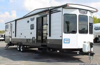 60996 - 42' 2021 Forest River Wildwood Dlx 40FDEN w/2 Slides Image 1