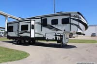 62713 - 37' 2021 Heartland Bighorn Traveler 33RKS w/3 Slides Image 1