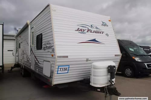 63460 - 33' 2009 Jayco Jay Flight G2 29RLS w/Slide Image 1