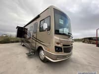 61310 - 37' 2018 Fleetwood Bounder 35K w/2 Slides Image 1