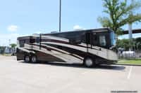 63013 - 42' 2008 Newmar Dutch Star 4304 425hp Cummins w/4 Slides Image 1