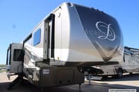 57778 - 42' 2020 Drv Mobile Suites 40KSSB4 w/4 Slides Image 1