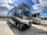 60969 - 35' 2015 Thor Miramar 34.2 w/Slide Image 1