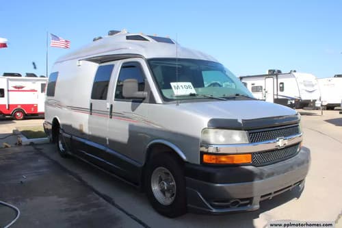 60744 - 22' 2008 Roadtrek Popular 210 Image 1