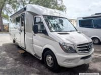 63514 - 25' 2016 Leisure Travel Unity Series 24MB w/Slide Image 1
