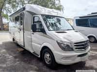63514 - 25' 2016 Leisure Travel Unity Series 24MB w/Slide Image 1