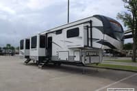 62695 - 42' 2025 K-Z Durango Half-Ton 393MKF w/5 Slides Image 1