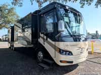 64081 - 42' 2011 Newmar Ventana 4335 360hp Cummins w/4 Slides Image 1