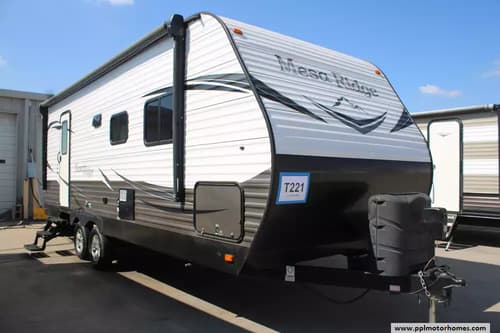61207 - 27' 2019 Highland RV Mesa Ridge 21RBS w/Slide Image 1