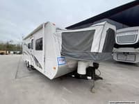 61945 - 24' 2012 Jayco Jay Feather 23 F w/Slide Image 1