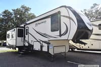 61282 - 36' 2018 Kz Durango 325RLT w/3 Slides Image 1