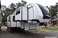 61383 - 43' 2024 Forest River Wildcat 35FL w/4 Slides Image 1