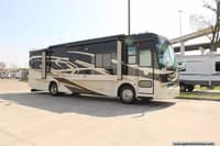 55441 - 36' 2009 Tiffin Phaeton 36QSH 360hp Cummins w/4 Slides Image 1