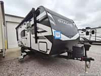 62430 - 27' 2023 Grand Design Imagine 22MLE w/Slide Image 1