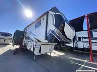 62108 - 35' 2021 Keystone Montana High Country 295RL w/3 Slides Image 1