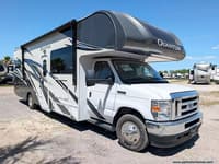 62983 - 32' 2023 Thor Quantum WS31 w/Slide Image 1