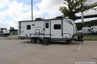 61027 - 27' 2021 Palomino Solaire 242RBS w/Slide Image 1