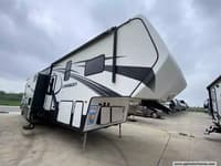 63042 - 43' 2014 Keystone Carbon 377 w/2 Slides & Generator  - Toy Hauler Image 1