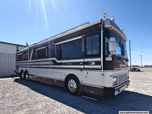 62389 - 40' 1989 Bluebird Wanderlodge 3907 WB 475hp Detroit Image 1