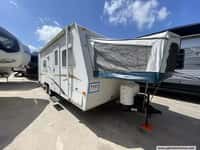 64167 - 23' 2004 Jayco Jayfeather 23B w/Slide Image 1
