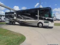 57388 - 42' 2010 Tiffin Phaeton 42QBH 380hp Cummins w/4 Slides Image 1