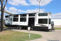 61149 - 45' 2024 Forest River Wildwood Grand Lodge 42VIEW w/2 Slides Image 1