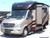 64124 - 24' 2019 Renegade RV Villagio 25MBS w/Slide Image 1