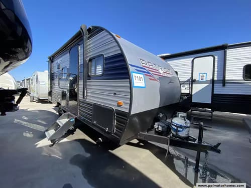 61499 - 24' 2022 Forest River Cherokee Wolf Pup 17JG w/Slide - Bunk House Image 1
