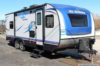 62223 - 26' 2018 Riverside RV Mt McKinley 197FK w/Slide Image 1