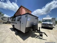 59927 - 19' 2021 Taxa Mantis Overland OVERLAND Image 1