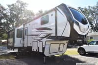 61700 - 34' 2022 Keystone Montana High Country 295RL w/3 Slides Image 1