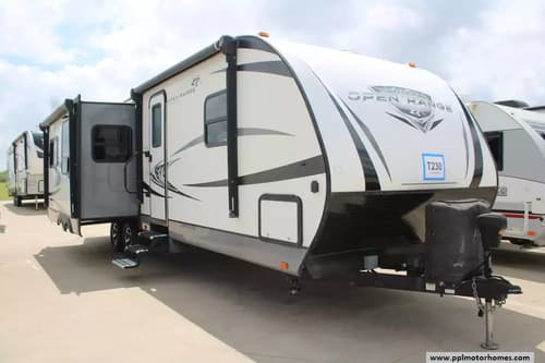 63523 - 34' 2018 Highland RV Open Range Ultra Lite 2910RL w/2 Slides Image 1