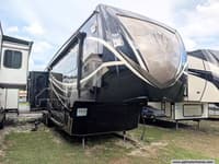 65041 - 38' 2015 Evergreen RV Lifestyle Luxury LS37CKSL w/3 Slides & Generator Image 1