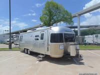 49797 - 30' 2018 Airstream International Serenity 30RB QUEEN Image 1
