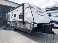 62736 - 28' 2022 Jayco Jayflight 240RBS w/Slide Image 1