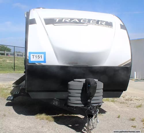63751 - 28' 2024 Primetime Tracer 24RKS-1 w/Slide Image 1