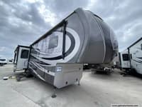 62774 - 41' 2015 Crossroads Redwood 38GK w/3 Slides Image 1