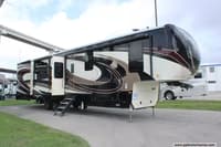 62151 - 42' 2018 Heartland Landmark Charleston CHARLESTON w/5 Slides & Generator Image 1