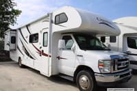 52942 - 33' 2013 Thor Chateau 31L w/2 Slides Image 1