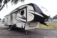 61729 - 37' 2017 Dutchmen Denali 335RLK w/3 Slides Image 1