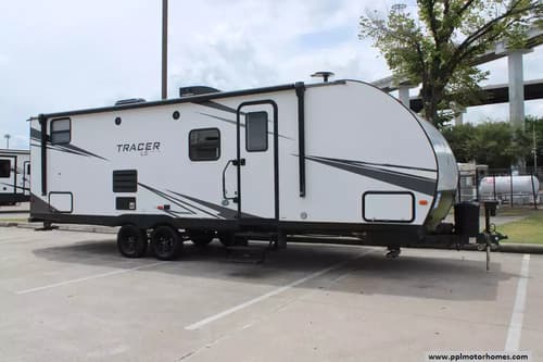 64635 - 30' 2021 Forest River Tracer Le 260BHSLE w/Slide - Bunk House Image 1